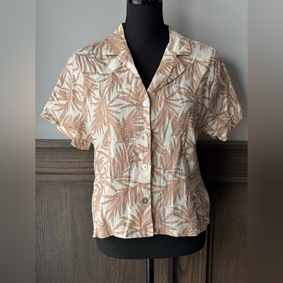 Nicole Miller Tops - Nicole Miller Linen Leaf Print Button-Up Shirt - Cream and Tan small